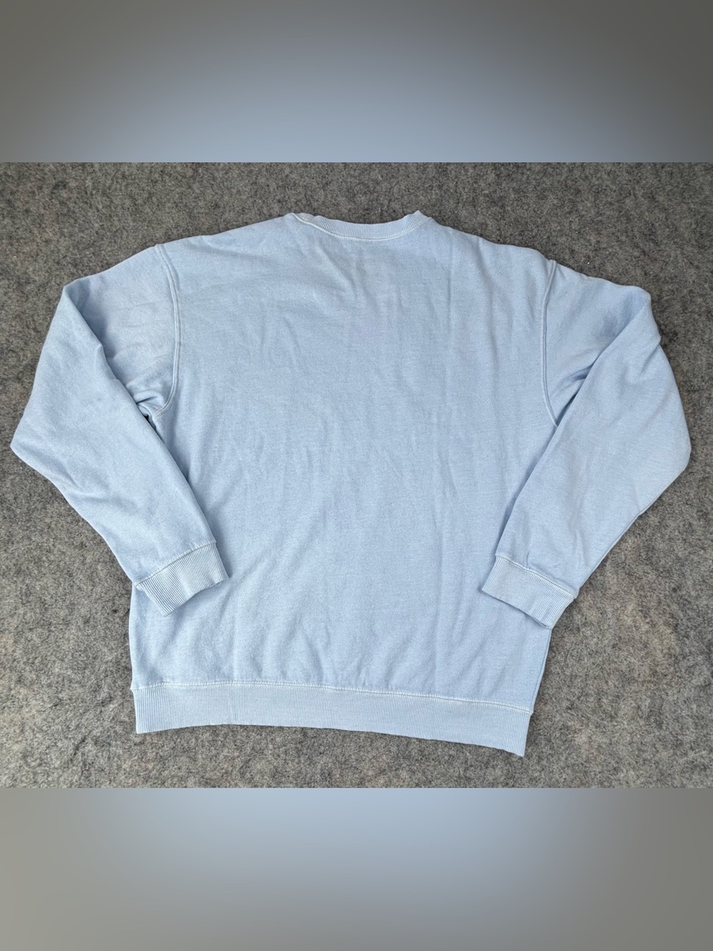 Taylor Swift | 1989 Light Blue Crewneck Sweatshirt | Women’s Size Large - Picture 4 of 8